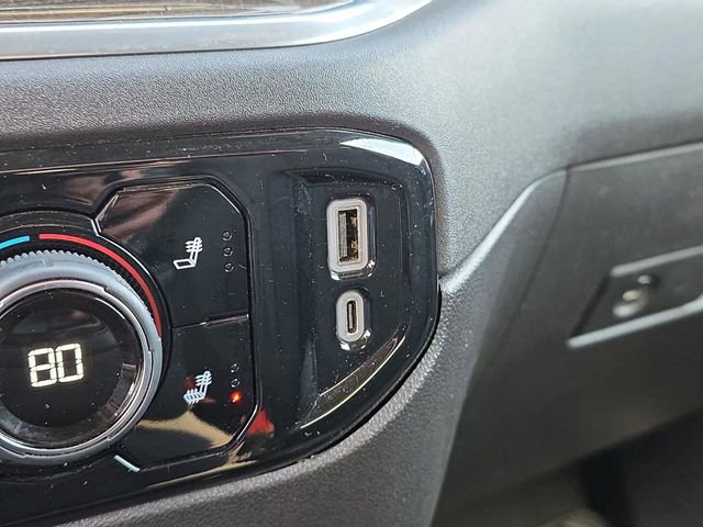 Used 2025 Chevrolet Silverado 2500 LT w/ Convenience Package image 17