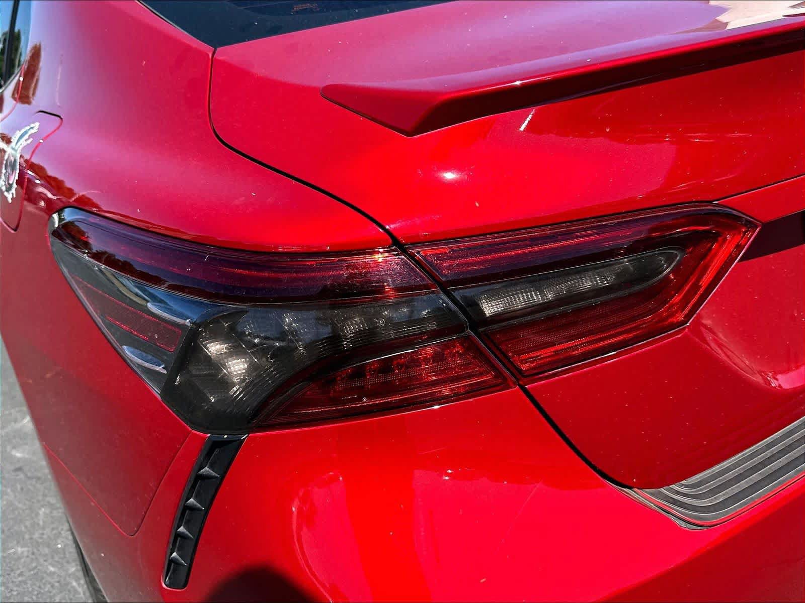 Used 2022 Toyota Camry XSE FWD image 23