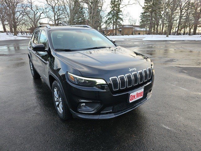 Used 2019 Jeep Cherokee Latitude Plus w/ Cold Weather Group image 8