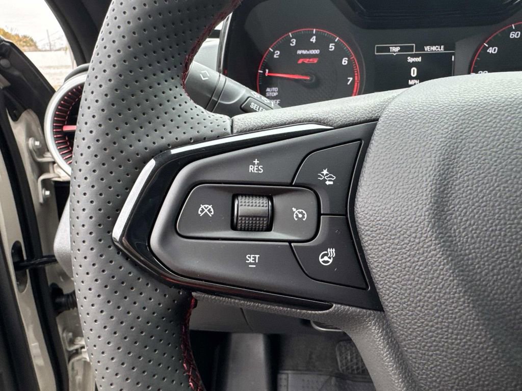 New 2026 Chevrolet Trax RS w/ Sunroof Package image 22