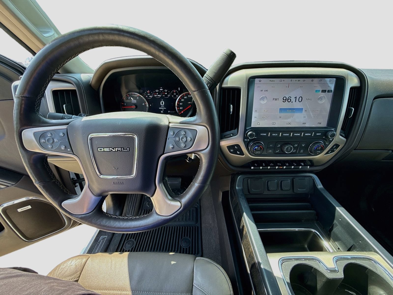 Used 2015 GMC Sierra 3500 Denali AWD/4WD image 14