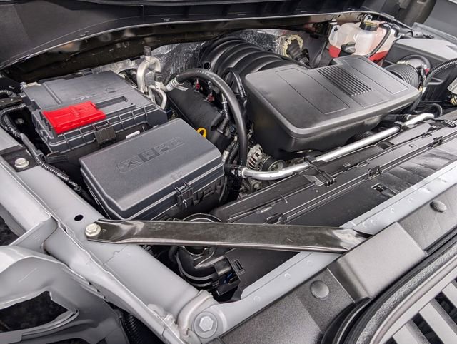 Used 2025 Chevrolet Silverado 1500 Custom Trail Boss w/ LPO, Dark Essentials Package image 22