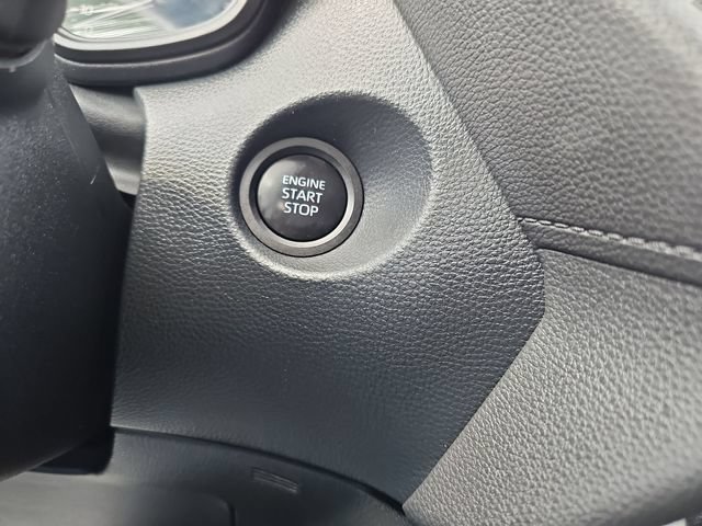 Used 2024 Toyota Corolla Cross LE AWD/4WD image 18