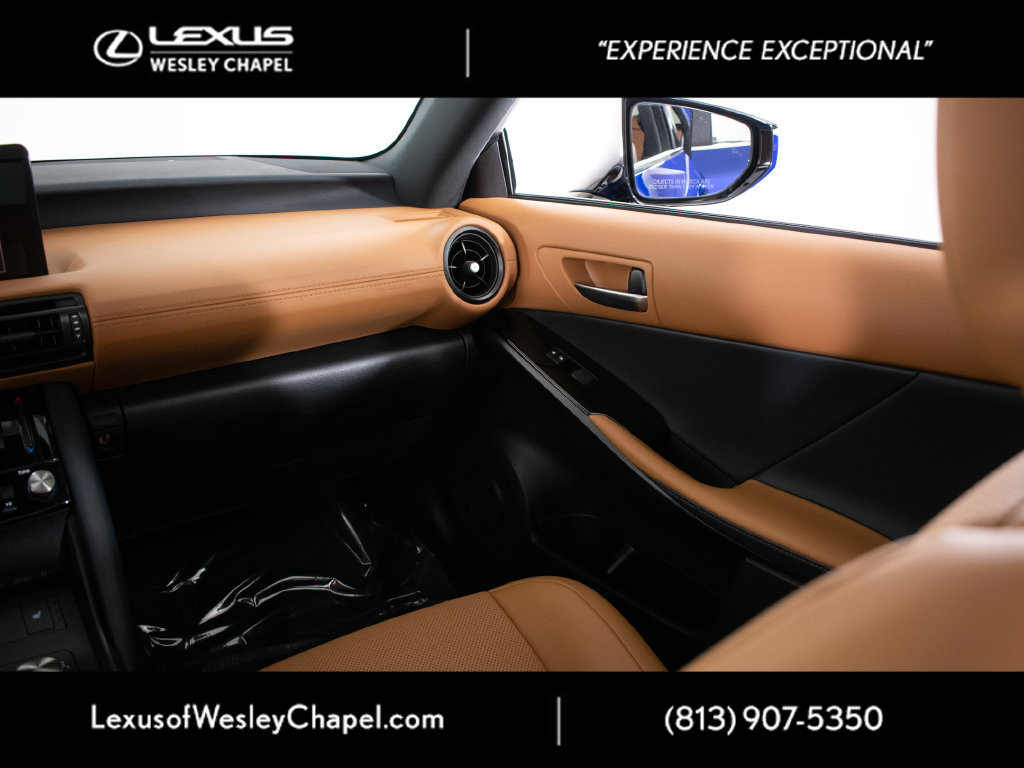 Certified 2025 Lexus IS 350 F Sport RWD image 21