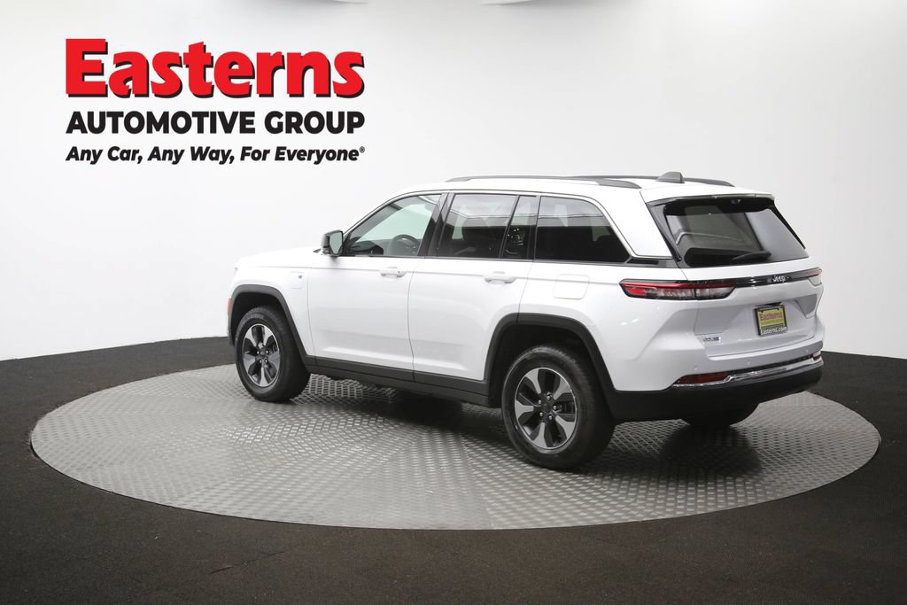 Used 2022 Jeep Grand Cherokee Limited 4xe w/ Luxury Tech Group II AWD/4WD image 69