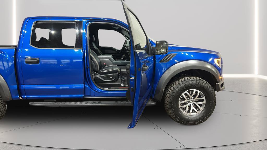 Used 2017 Ford F150 Raptor w/ Equipment Group 801A Mid image 17