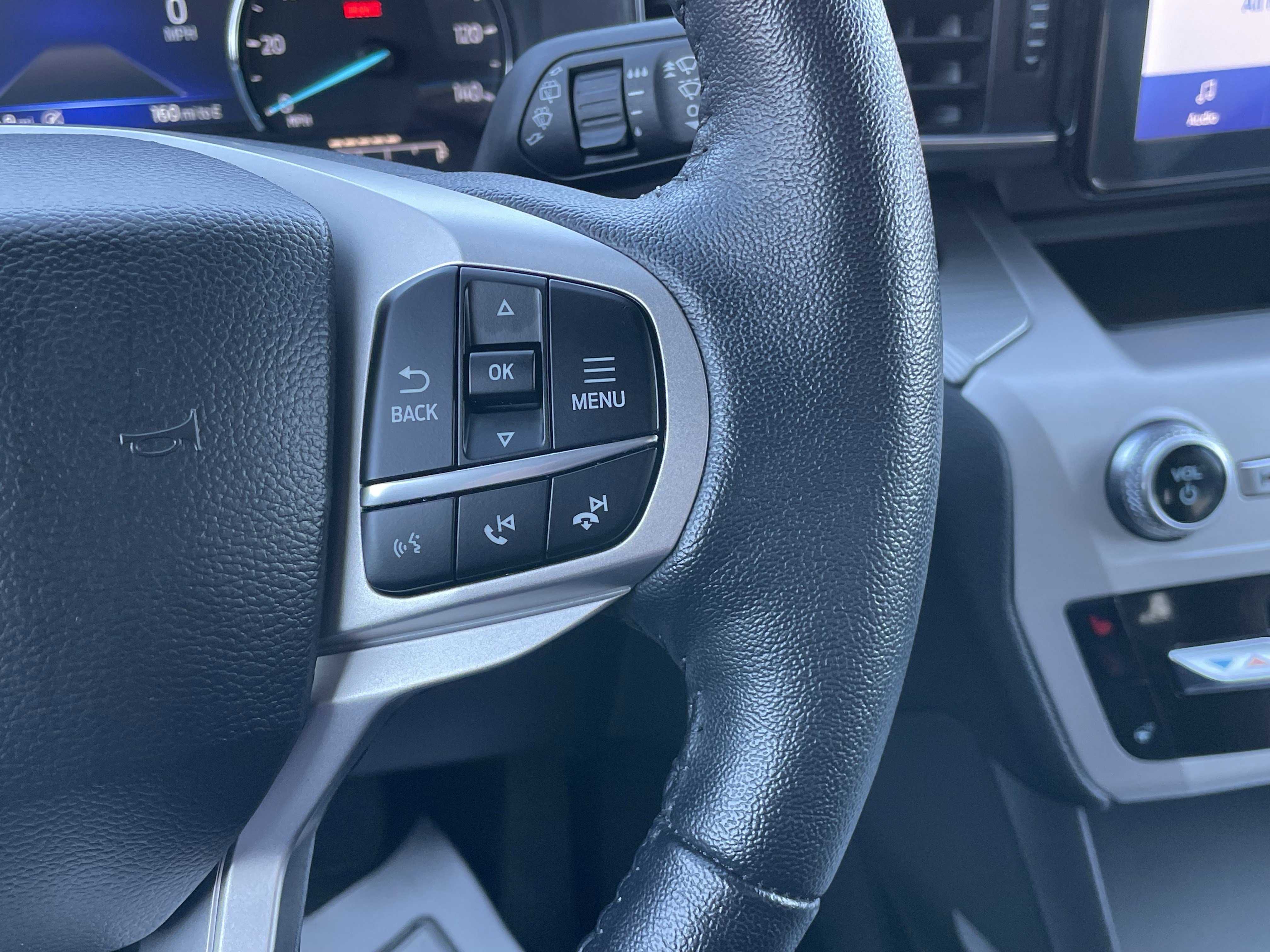 Used 2023 Ford Explorer XLT w/ Equipment Group 202A image 19