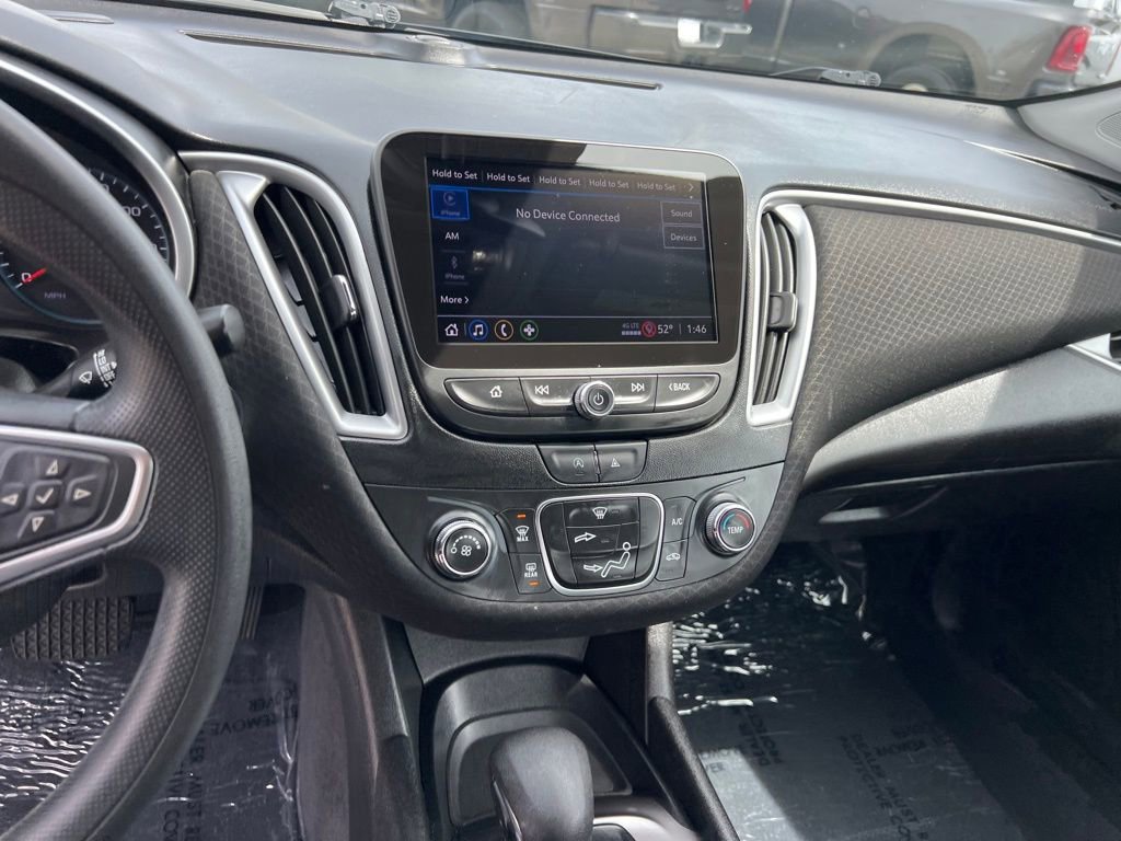 Used 2023 Chevrolet Malibu LS image 19