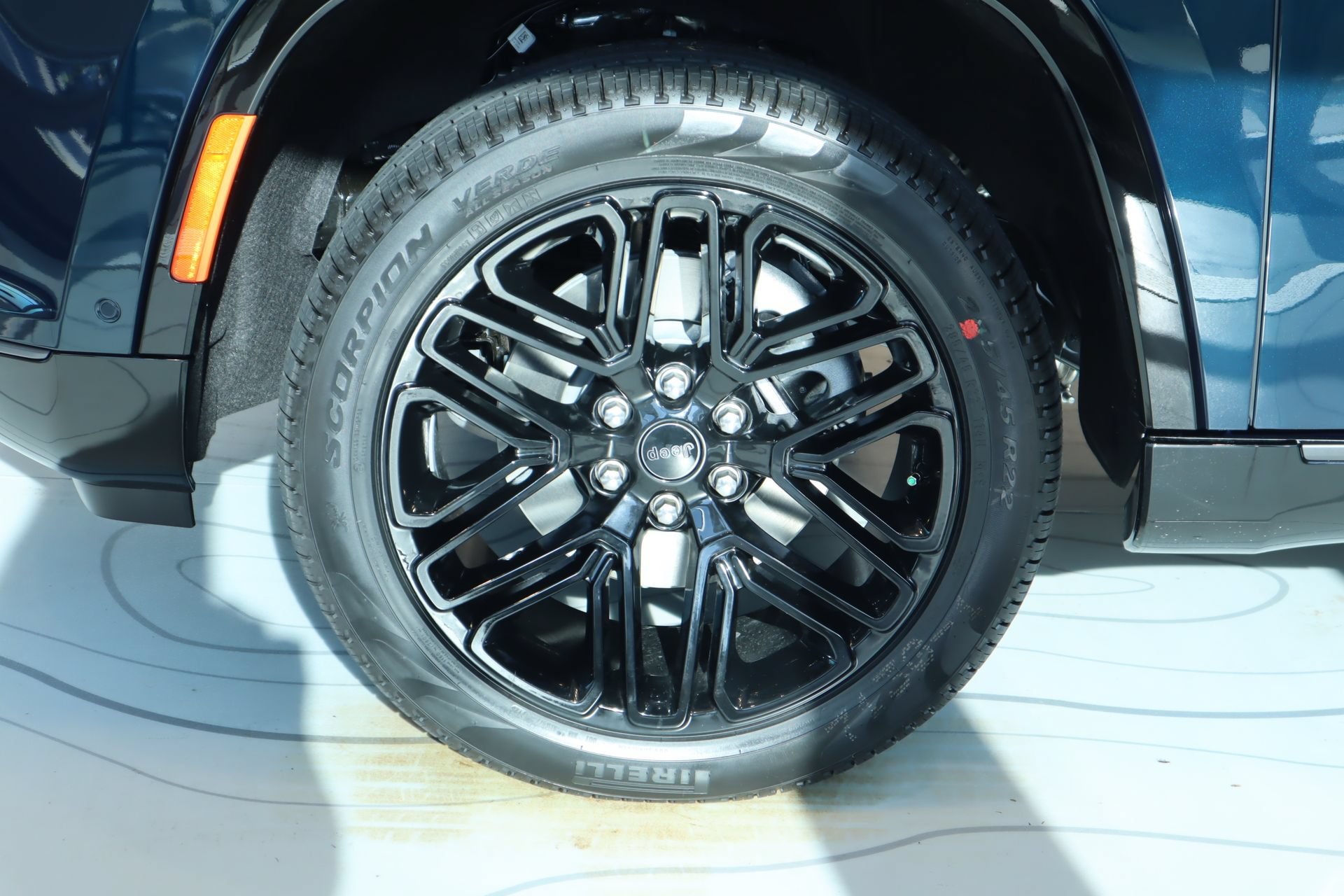New 2026 Jeep Grand Wagoneer Limited AWD/4WD image 19