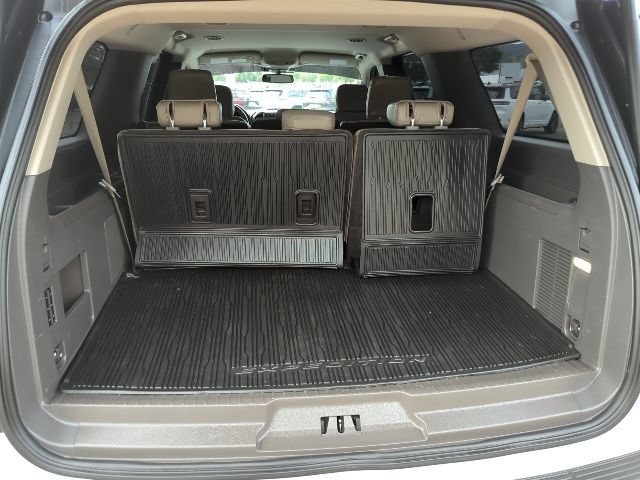 Used 2021 Ford Expedition Max Limited RWD image 26