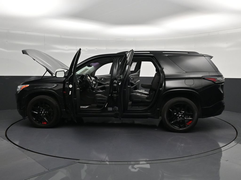 Used 2020 Chevrolet Traverse Premier w/ Redline Edition FWD image 39