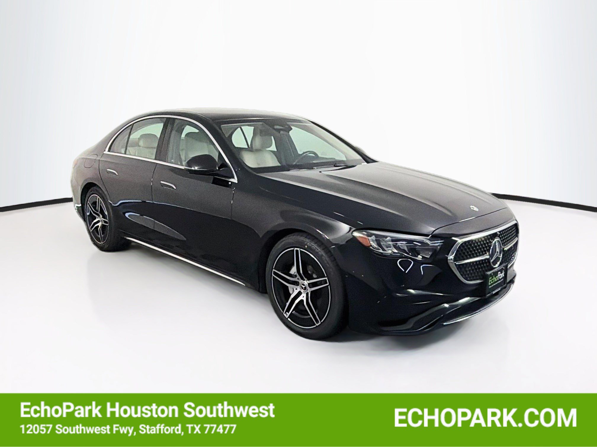 Used 2025 Mercedes-Benz E 350 Sedan w/ Winter Package image 1