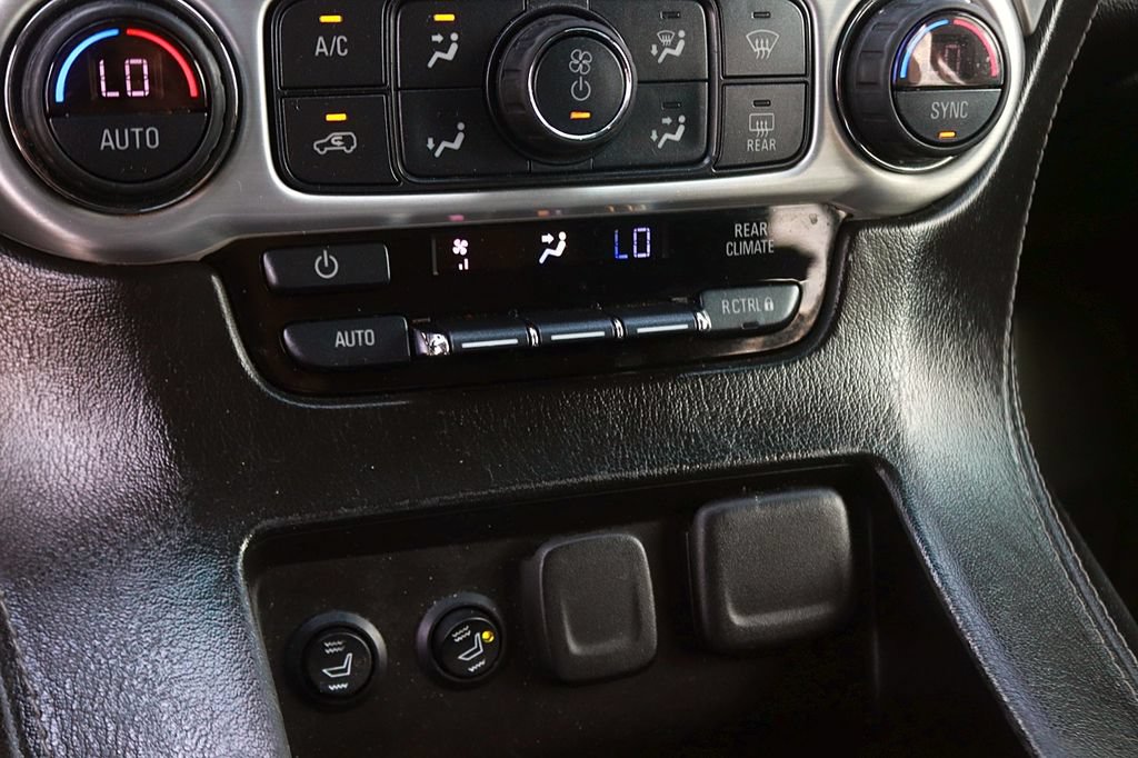 Used 2018 GMC Yukon SLE AWD/4WD image 28