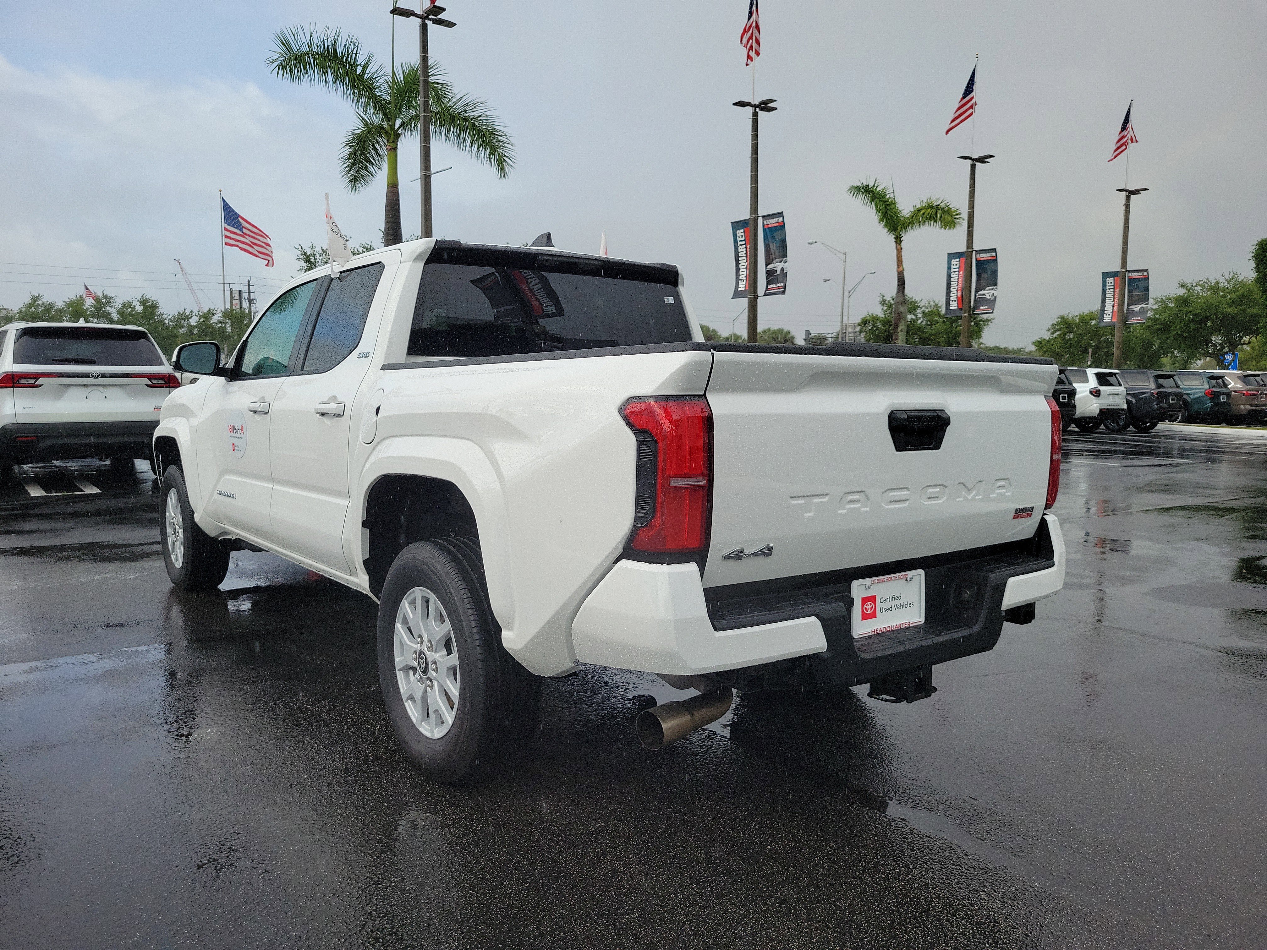 Certified 2025 Toyota Tacoma SR5 image 9