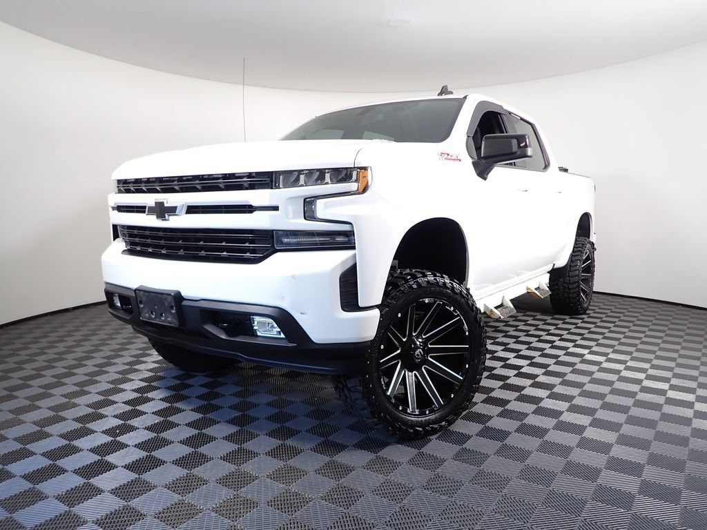 Used 2020 Chevrolet Silverado 1500 RST AWD/4WD image 2