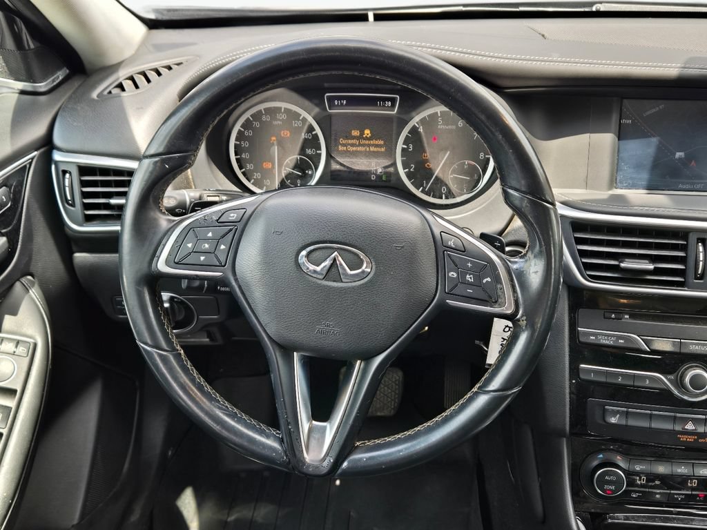 Used 2018 INFINITI QX30 Premium w/ Navigation Package AWD/4WD image 19