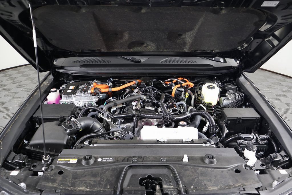 Used 2027 Toyota Land Cruiser 1958 AWD/4WD image 15