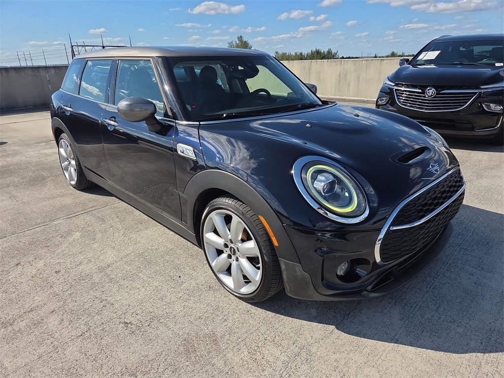Used 2020 MINI Cooper Clubman S image 2