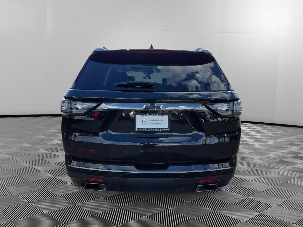 Used 2020 Chevrolet Traverse Premier w/ Redline Edition AWD/4WD image 6