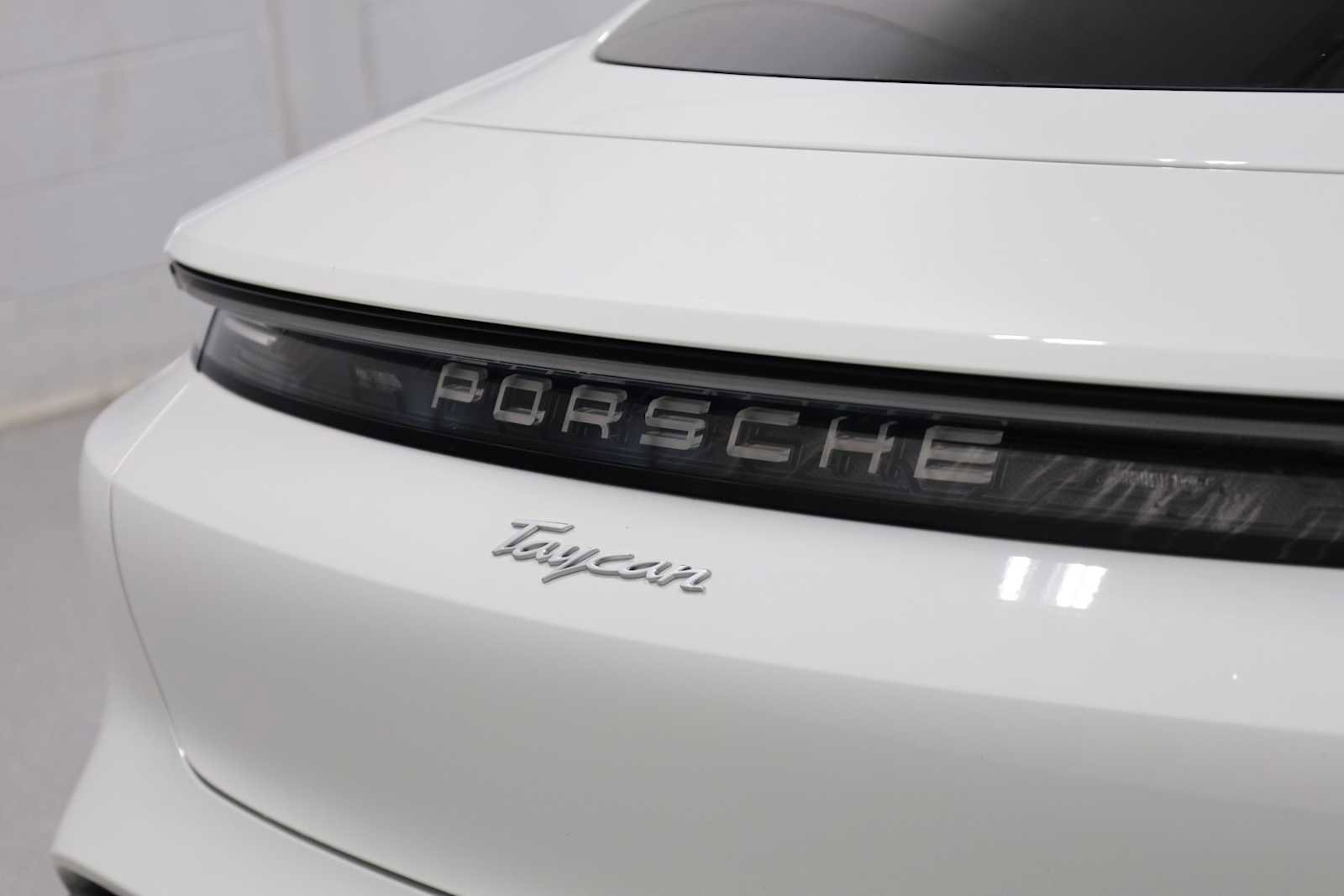 Certified 2025 Porsche Taycan image 8