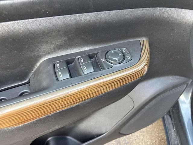 Used 2019 GMC Acadia SLE AWD/4WD image 14