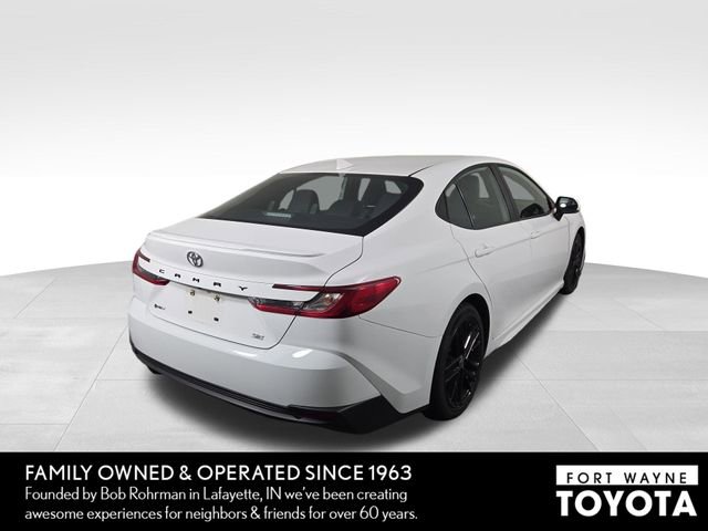 Used 2025 Toyota Camry SE FWD image 7