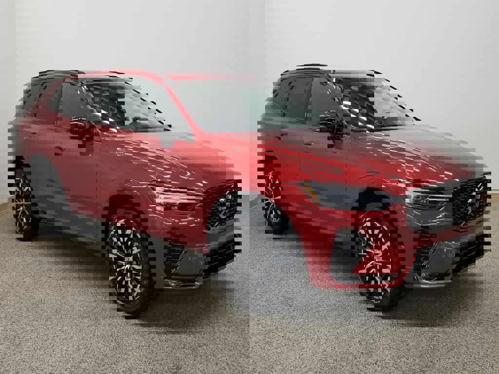 New 2025 Volvo XC60 B5 Plus w/ Climate Package image 1