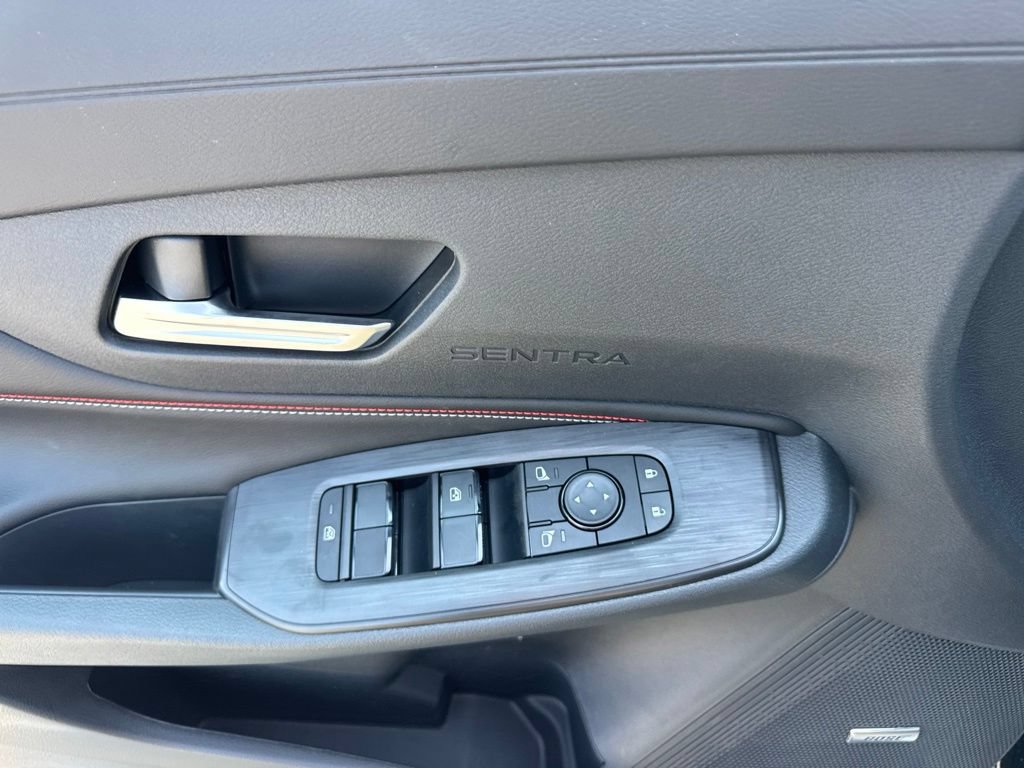 New 2026 Nissan Sentra SR w/ SR Premium Package FWD image 8