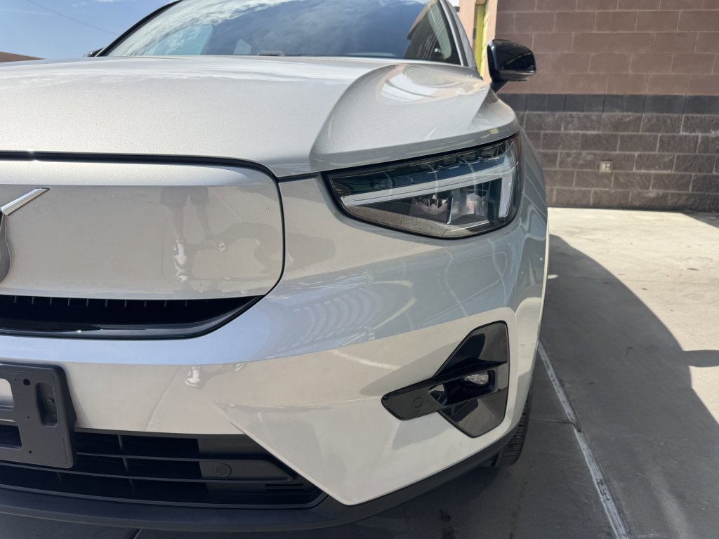 Used 2023 Volvo C40 P8 Recharge Plus w/ Protection Package Premier image 11