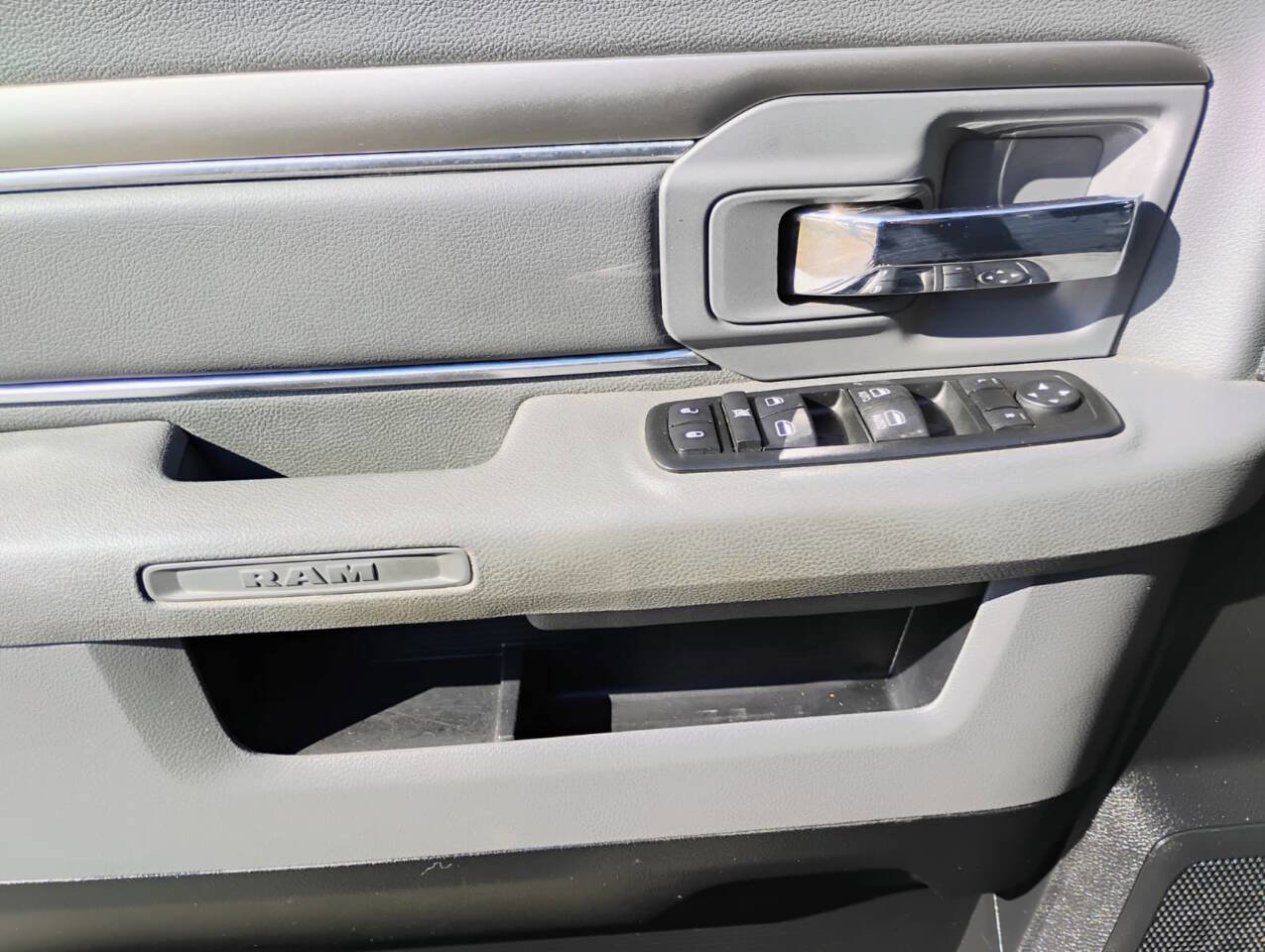 Used 2013 RAM 3500 Big Horn image 22