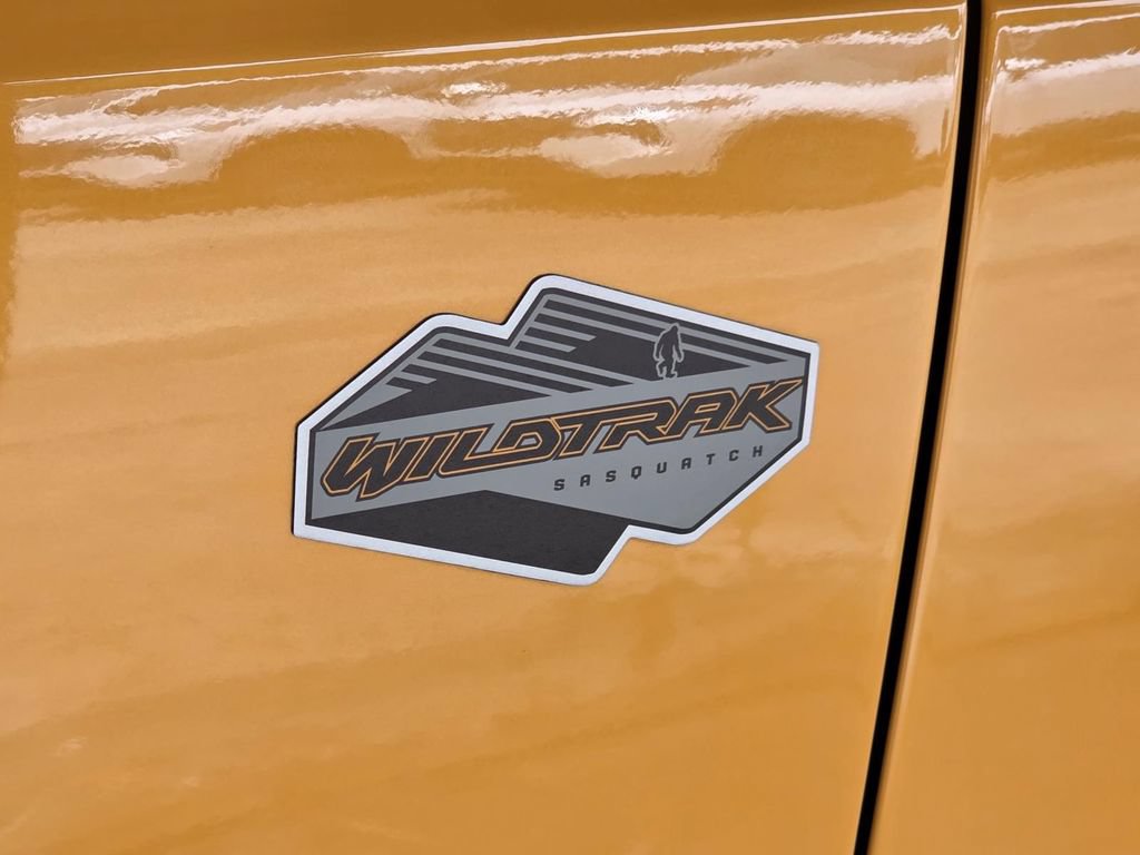 Used 2022 Ford Bronco Wildtrak AWD/4WD image 38