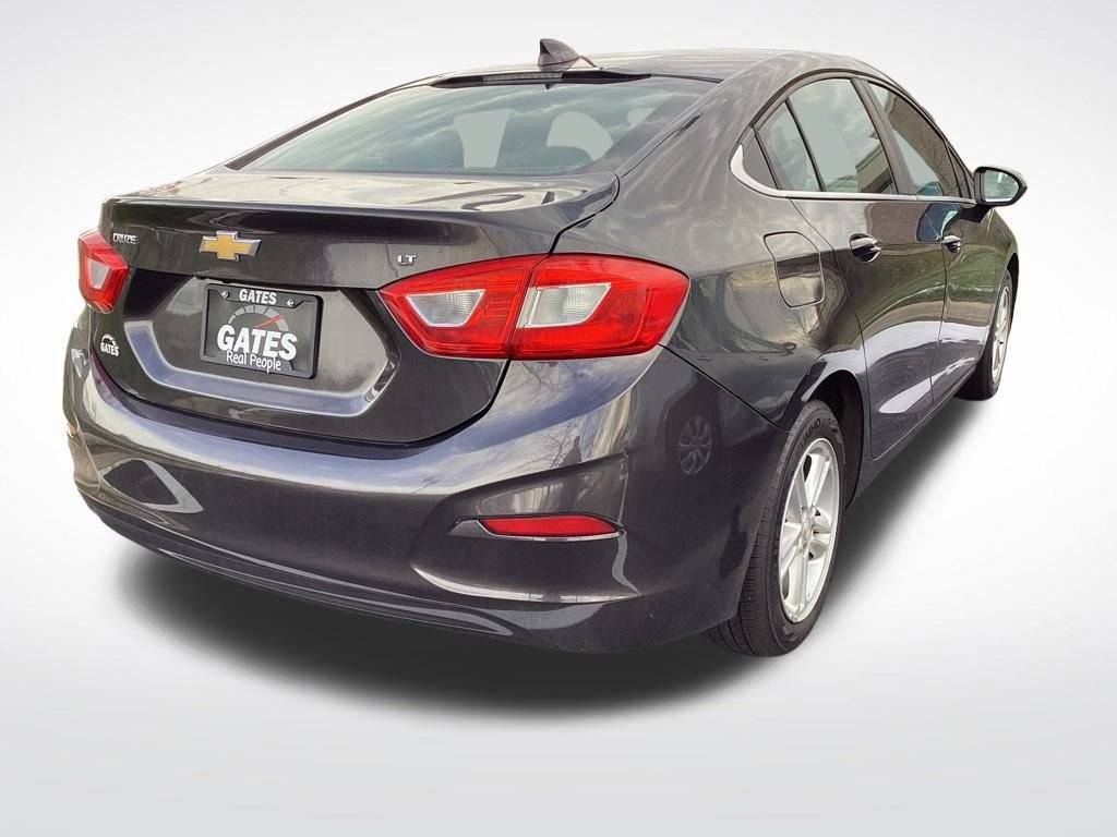 Used 2017 Chevrolet Cruze LT w/ Convenience Package image 9