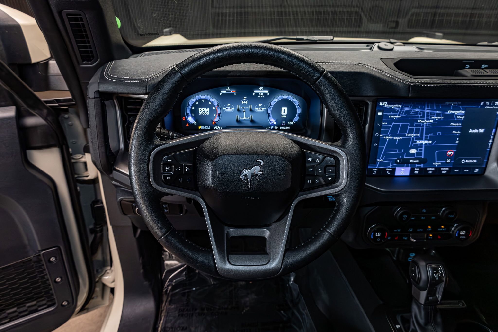 Used 2025 Ford Bronco Outer Banks image 16