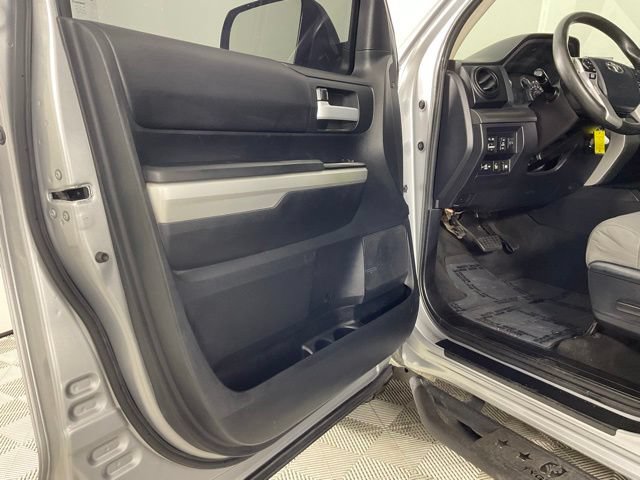 Used 2017 Toyota Tundra SR5 w/ SR5 Upgrade Package RWD image 13