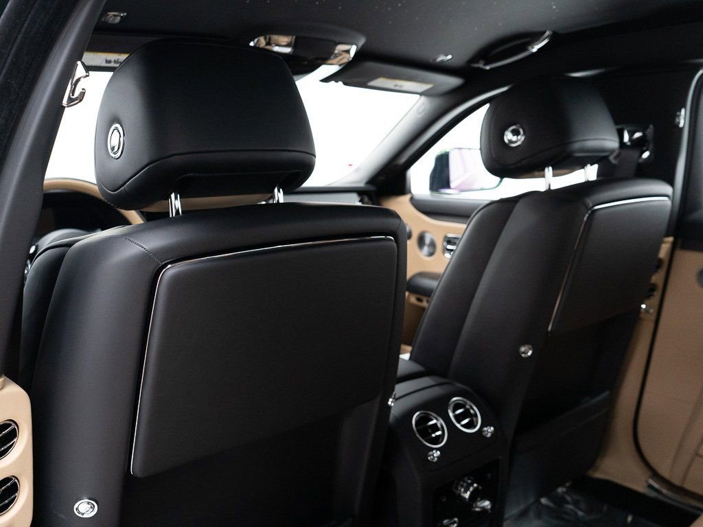 Used 2025 Rolls-Royce Ghost image 24