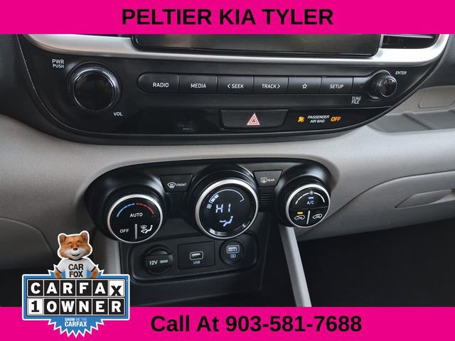 Used 2020 Hyundai Venue SEL image 35