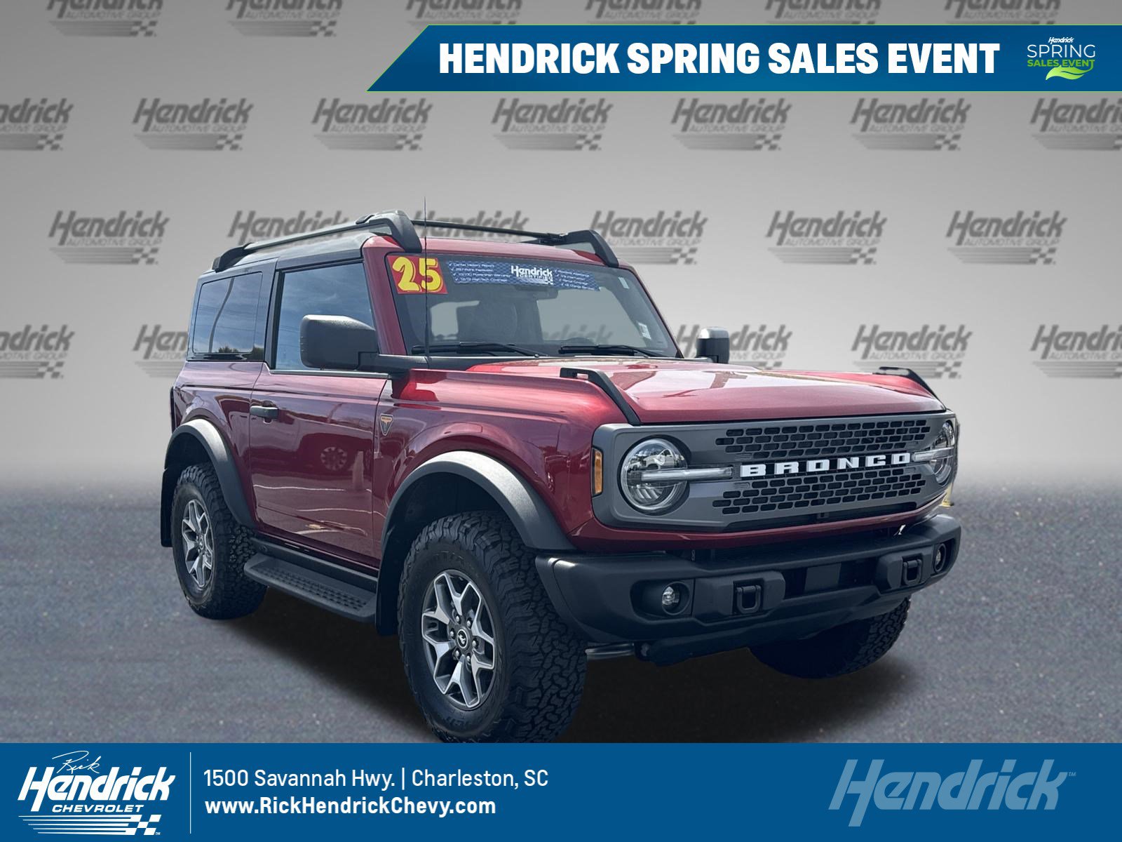 Used 2025 Ford Bronco Badlands image 1