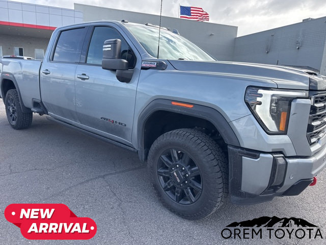 Used 2024 GMC Sierra 3500 AT4 w/ AT4 Premium Plus Package AWD/4WD image 16