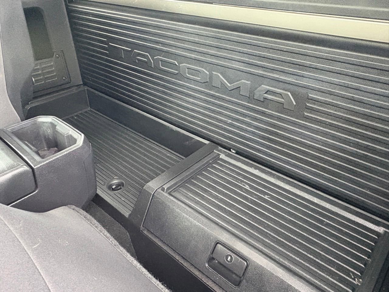 Used 2024 Toyota Tacoma SR RWD image 29