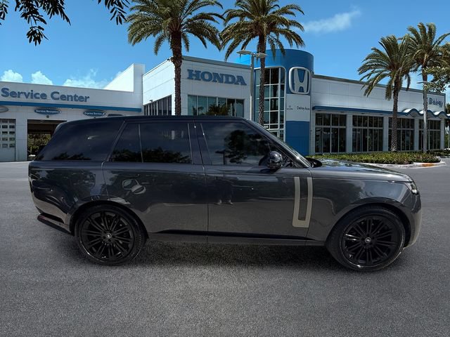 Used 2023 Land Rover Range Rover SE AWD/4WD image 9