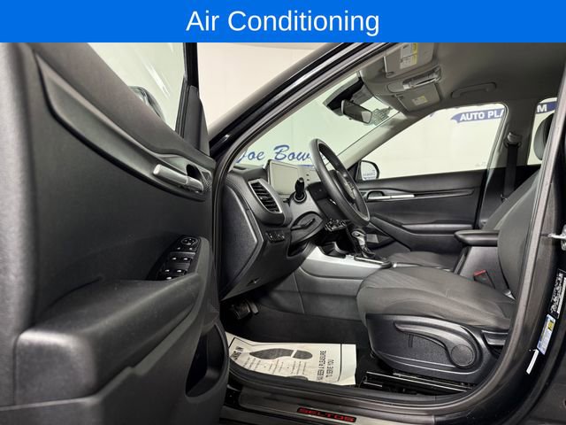 Used 2024 Kia Seltos LX AWD/4WD image 9