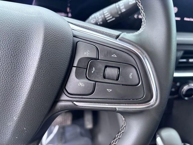 Used 2025 Buick Encore GX Preferred image 18