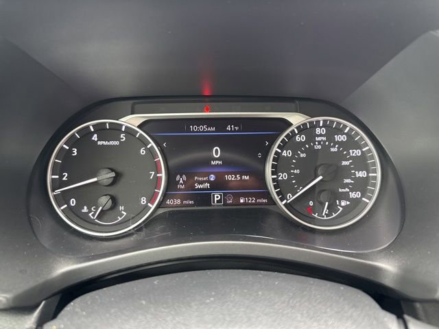 Used 2024 Nissan Sentra SR w/ SR Premium Package image 29