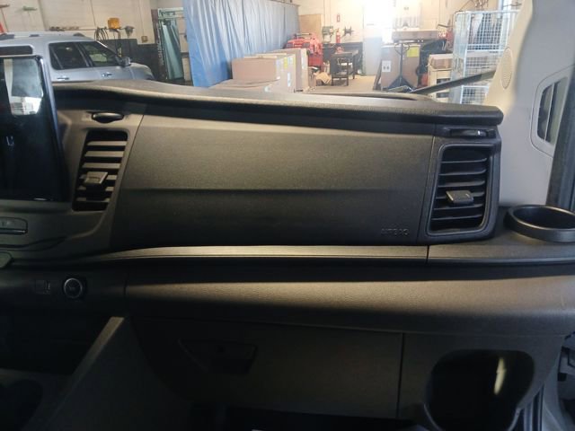 Used 2022 Ford Transit 350 XLT image 50