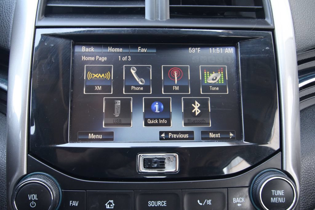 Used 2015 Chevrolet Malibu LT w/ Power Convenience Package FWD image 28