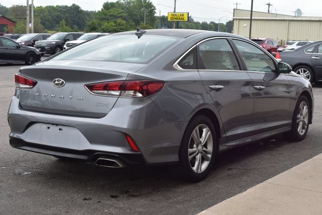 Used 2019 Hyundai Sonata SEL w/ Tech Package 02 FWD image 10