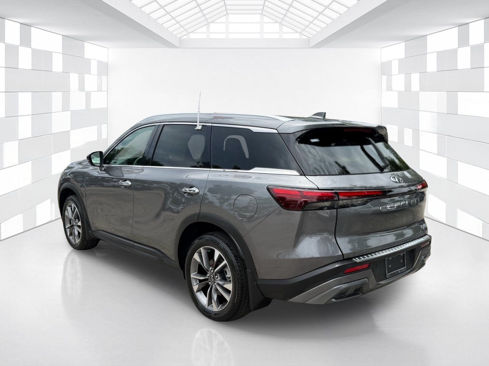 Used 2022 INFINITI QX60 Luxe w/ Cargo Package FWD image 5