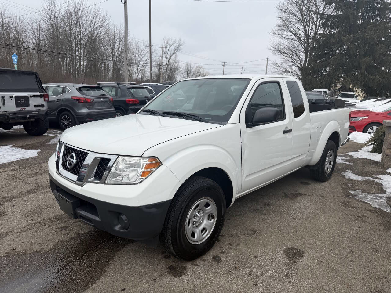 Used 2016 Nissan Frontier S RWD image 2