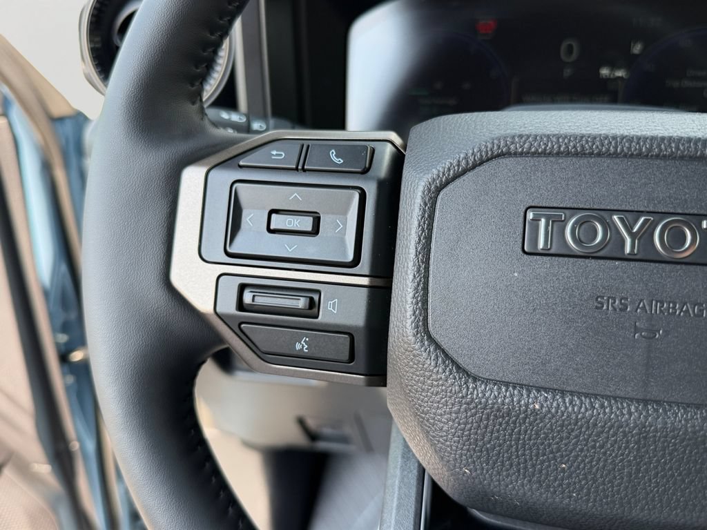 Used 2026 Toyota Land Cruiser w/ Premium Package AWD/4WD image 20