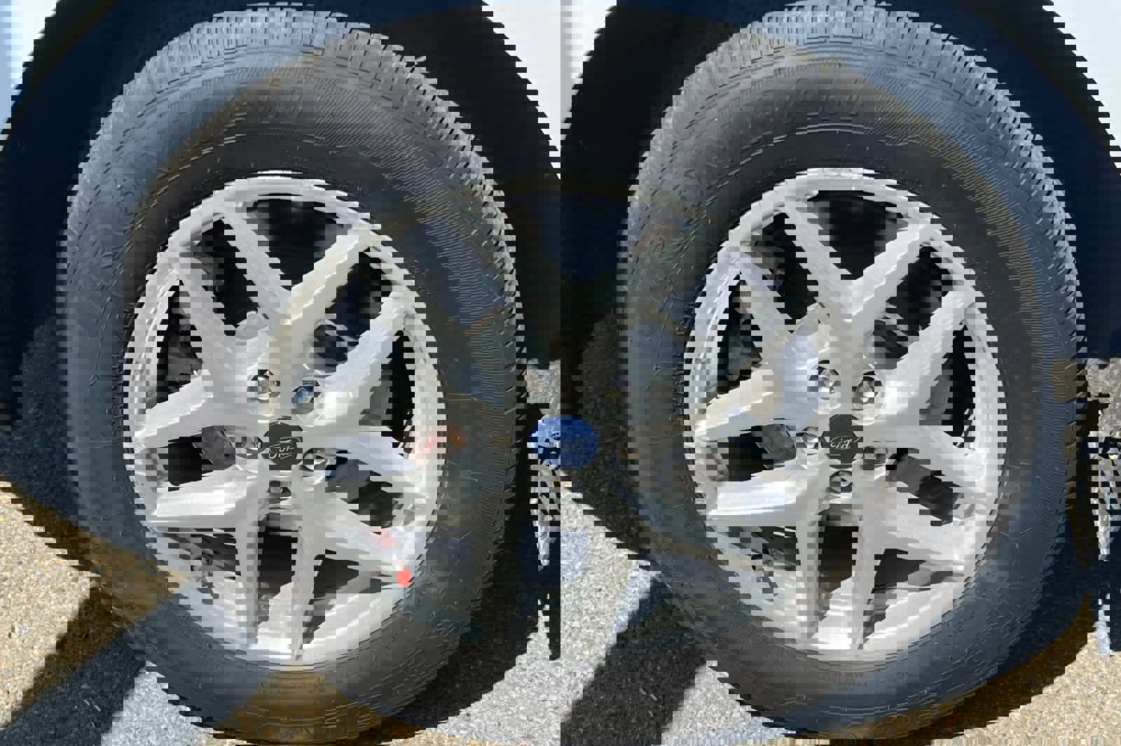 Used 2022 Ford Edge SEL AWD/4WD image 17